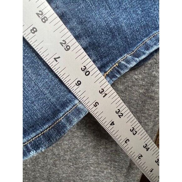 Levi Strauss Women's Boot Cut 515 Cotton Denim Jeans (Size: 12M) - Picture 6 of 7